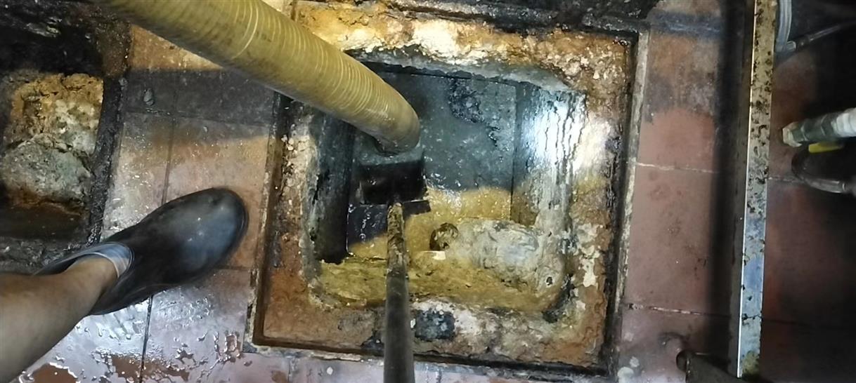 大安镇污水池清理一般都有毒气，怎么预防中毒呢？