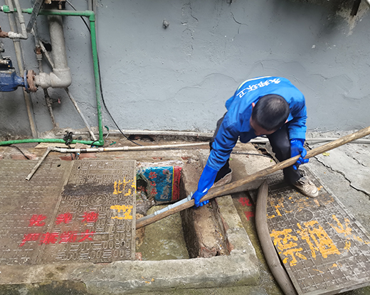 大安镇清掏化粪池